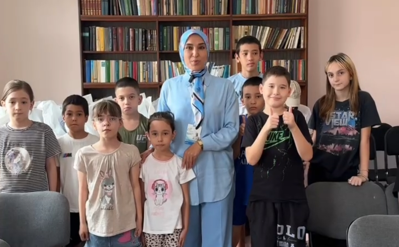 Наша инициатива «Школа начинается с формы» продолжается!